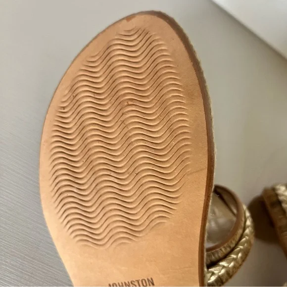 Johnston & Murphy Women's Tan Sandals 6 1/2 woman’s - Picture 6 of 9